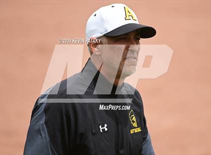 Thumbnail 2 in Staples vs. Amity Regional (CIAC Class LL Final) photogallery.