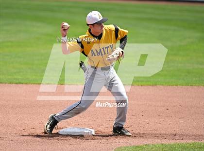 Thumbnail 2 in Staples vs. Amity Regional (CIAC Class LL Final) photogallery.