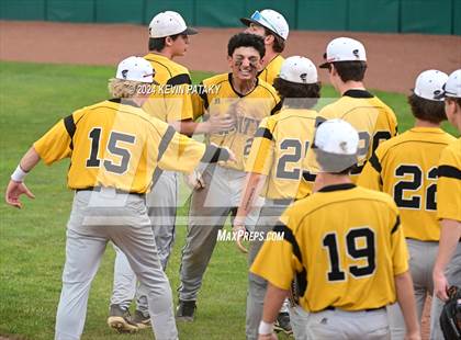 Thumbnail 1 in Staples vs. Amity Regional (CIAC Class LL Final) photogallery.