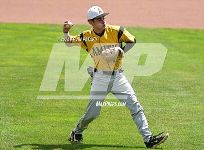 Thumbnail 3 in Staples vs. Amity Regional (CIAC Class LL Final) photogallery.