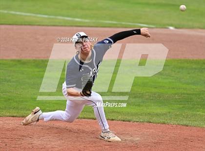 Thumbnail 3 in Staples vs. Amity Regional (CIAC Class LL Final) photogallery.