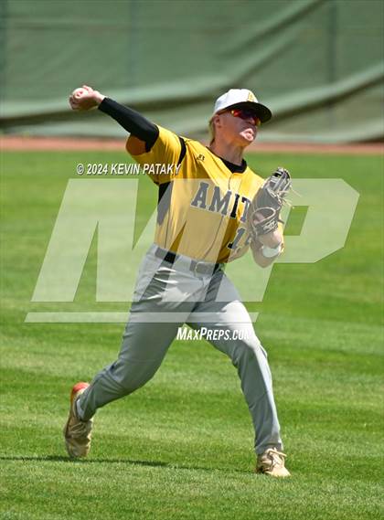 Thumbnail 2 in Staples vs. Amity Regional (CIAC Class LL Final) photogallery.