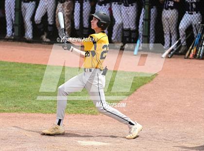 Thumbnail 3 in Staples vs. Amity Regional (CIAC Class LL Final) photogallery.