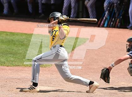 Thumbnail 2 in Staples vs. Amity Regional (CIAC Class LL Final) photogallery.