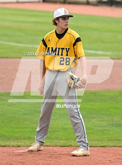 Thumbnail 2 in Staples vs. Amity Regional (CIAC Class LL Final) photogallery.