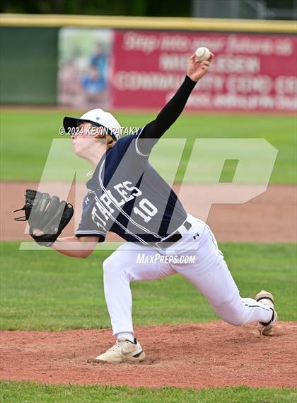 Thumbnail 3 in Staples vs. Amity Regional (CIAC Class LL Final) photogallery.