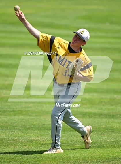 Thumbnail 2 in Staples vs. Amity Regional (CIAC Class LL Final) photogallery.