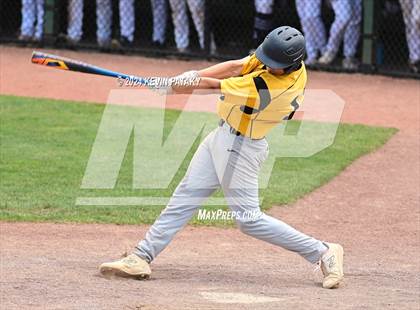 Thumbnail 3 in Staples vs. Amity Regional (CIAC Class LL Final) photogallery.
