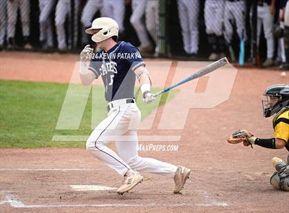 Thumbnail 2 in Staples vs. Amity Regional (CIAC Class LL Final) photogallery.