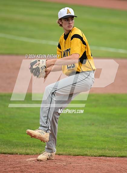 Thumbnail 2 in Staples vs. Amity Regional (CIAC Class LL Final) photogallery.
