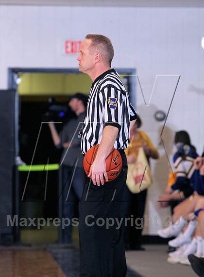 Thumbnail 3 in Johnsonburg vs Smethport (PIAA A Quarterfinal) photogallery.