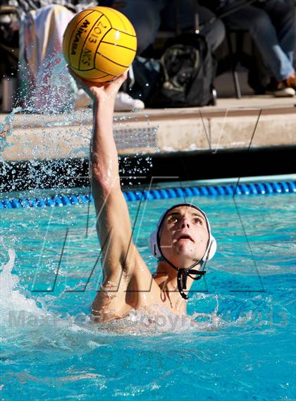 Thumbnail 3 in Alhambra vs Redwood (CIF NCS D2 Final) photogallery.