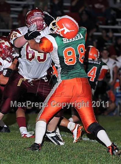 Thumbnail 3 in Mesa Verde vs. Calaveras photogallery.