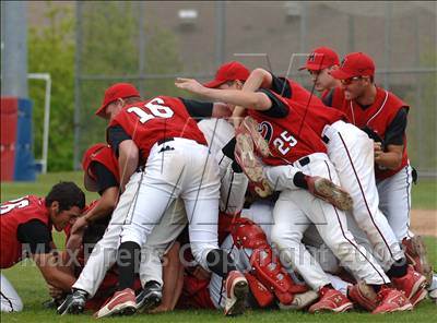 Thumbnail 2 in Masuk vs. Notre Dame-Fairfield (SWC Final) photogallery.