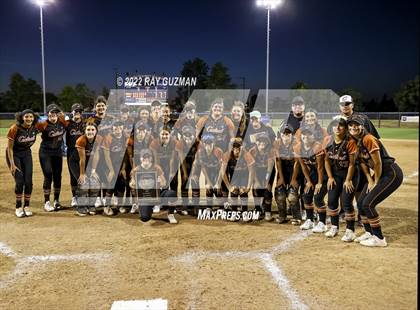 Thumbnail 2 in Clovis vs. Central (D1 CIF CS Division 1 Championship) photogallery.