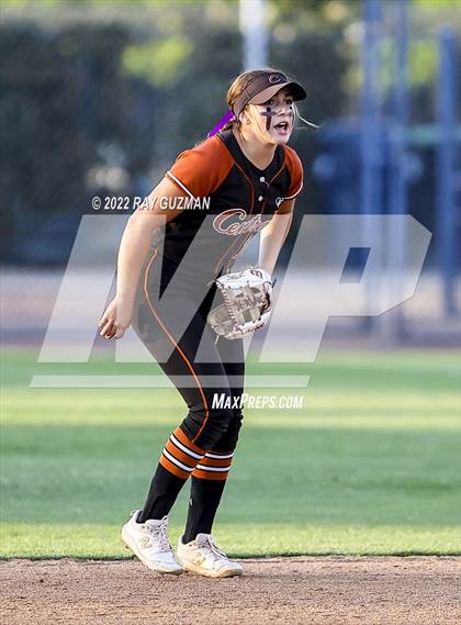 Thumbnail 2 in Clovis vs. Central (D1 CIF CS Division 1 Championship) photogallery.