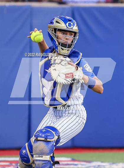Thumbnail 3 in Clovis vs. Central (D1 CIF CS Division 1 Championship) photogallery.