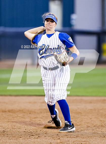 Thumbnail 1 in Clovis vs. Central (D1 CIF CS Division 1 Championship) photogallery.
