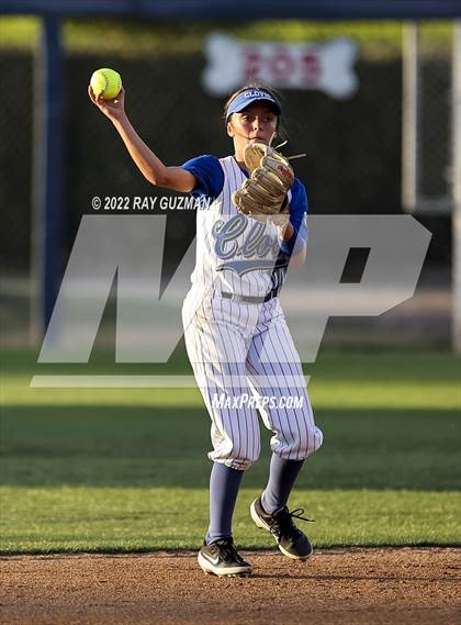 Thumbnail 1 in Clovis vs. Central (D1 CIF CS Division 1 Championship) photogallery.