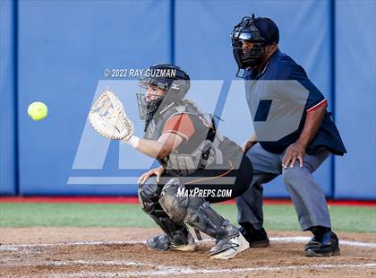 Thumbnail 1 in Clovis vs. Central (D1 CIF CS Division 1 Championship) photogallery.
