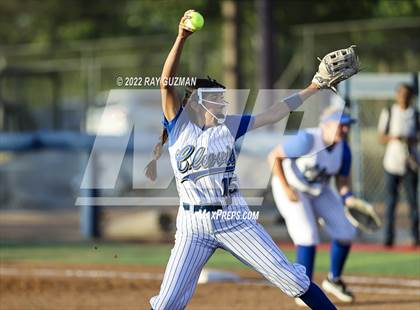 Thumbnail 3 in Clovis vs. Central (D1 CIF CS Division 1 Championship) photogallery.