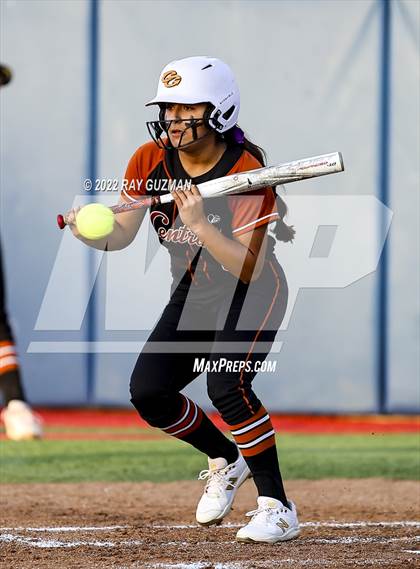 Thumbnail 1 in Clovis vs. Central (D1 CIF CS Division 1 Championship) photogallery.