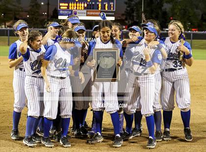 Thumbnail 2 in Clovis vs. Central (D1 CIF CS Division 1 Championship) photogallery.