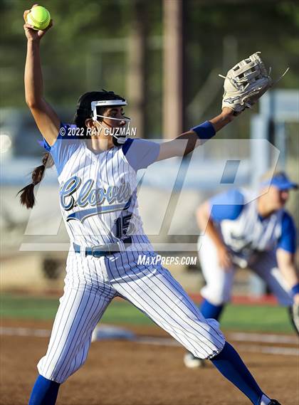 Thumbnail 1 in Clovis vs. Central (D1 CIF CS Division 1 Championship) photogallery.