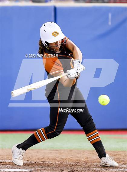 Thumbnail 1 in Clovis vs. Central (D1 CIF CS Division 1 Championship) photogallery.