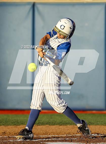 Thumbnail 3 in Clovis vs. Central (D1 CIF CS Division 1 Championship) photogallery.