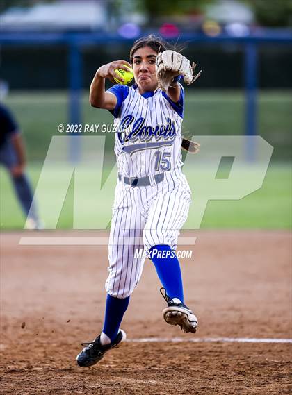 Thumbnail 2 in Clovis vs. Central (D1 CIF CS Division 1 Championship) photogallery.