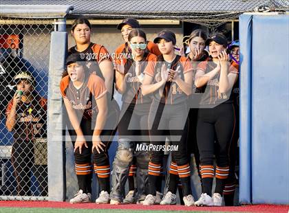 Thumbnail 3 in Clovis vs. Central (D1 CIF CS Division 1 Championship) photogallery.