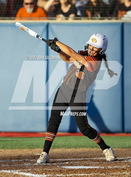 Thumbnail 1 in Clovis vs. Central (D1 CIF CS Division 1 Championship) photogallery.