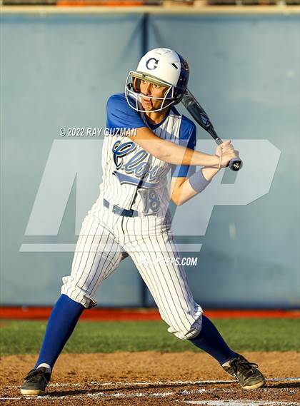 Thumbnail 3 in Clovis vs. Central (D1 CIF CS Division 1 Championship) photogallery.