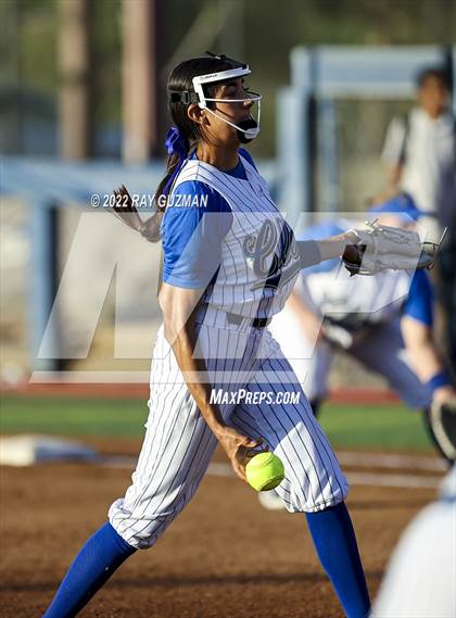 Thumbnail 3 in Clovis vs. Central (D1 CIF CS Division 1 Championship) photogallery.