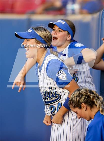 Thumbnail 1 in Clovis vs. Central (D1 CIF CS Division 1 Championship) photogallery.