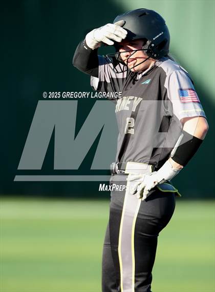 Thumbnail 3 in Forney vs Guyer (UIL 6A Softball State Semi-Final Division II) Game 1 photogallery.