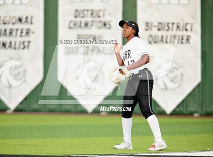 Thumbnail 3 in Forney vs Guyer (UIL 6A Softball State Semi-Final Division II) Game 1 photogallery.
