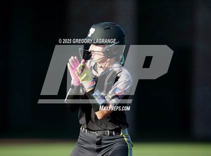 Thumbnail 2 in Forney vs Guyer (UIL 6A Softball State Semi-Final Division II) Game 1 photogallery.