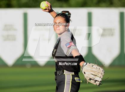 Thumbnail 1 in Forney vs Guyer (UIL 6A Softball State Semi-Final Division II) Game 1 photogallery.