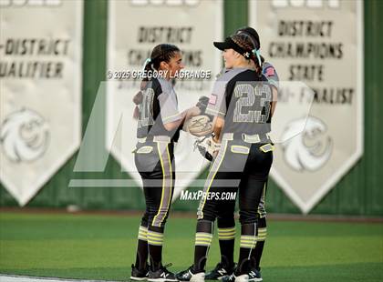 Thumbnail 2 in Forney vs Guyer (UIL 6A Softball State Semi-Final Division II) Game 1 photogallery.