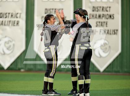 Thumbnail 2 in Forney vs Guyer (UIL 6A Softball State Semi-Final Division II) Game 1 photogallery.