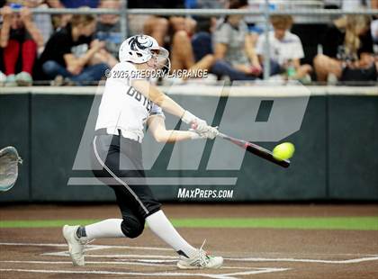 Thumbnail 3 in Forney vs Guyer (UIL 6A State Semi-Final Division II) Game 1 photogallery.