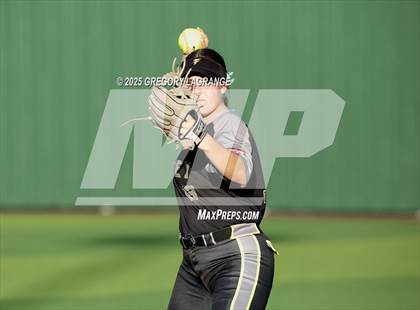 Thumbnail 2 in Forney vs Guyer (UIL 6A Softball State Semi-Final Division II) Game 1 photogallery.
