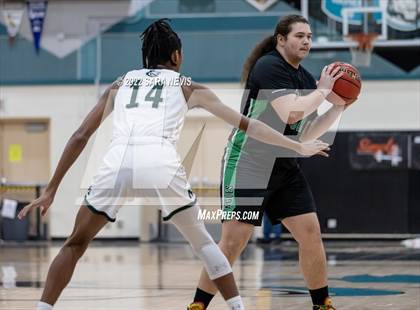Thumbnail 1 in El Camino vs. Monterey Trail (Simply Showdown) photogallery.