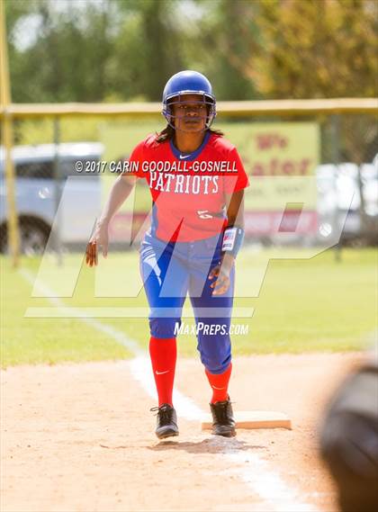 Thumbnail 2 in Tarboro vs. West Carteret photogallery.