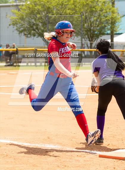 Thumbnail 1 in Tarboro vs. West Carteret photogallery.