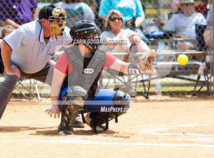 Thumbnail 3 in Tarboro vs. West Carteret photogallery.