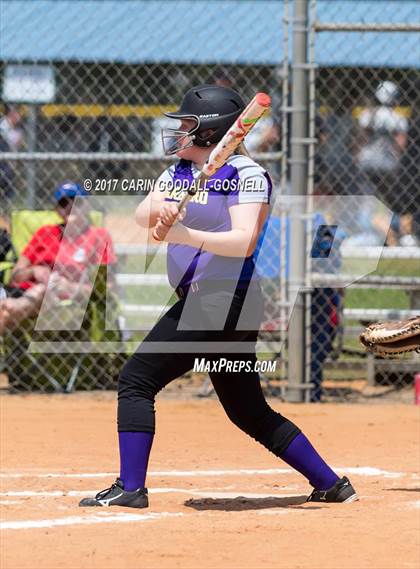 Thumbnail 3 in Tarboro vs. West Carteret photogallery.