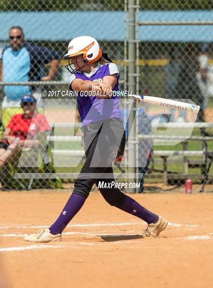 Thumbnail 2 in Tarboro vs. West Carteret photogallery.
